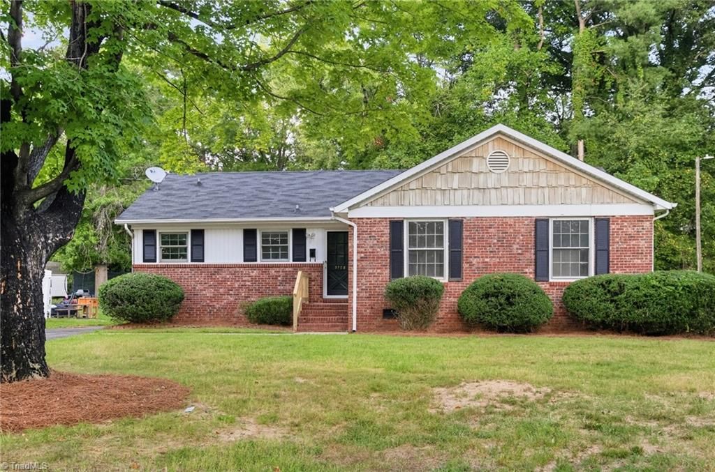 3709 Whitfield Road, Winston-salem, NC 27105
