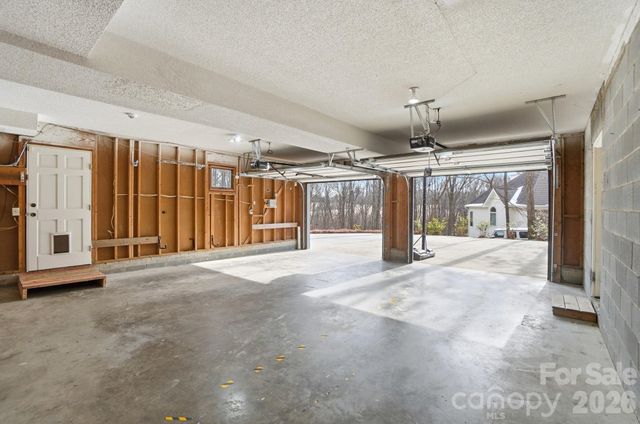 4316 Appaloosa Lane, Charlotte, NC 28215