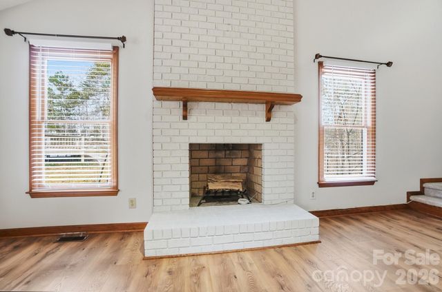 4316 Appaloosa Lane, Charlotte, NC 28215