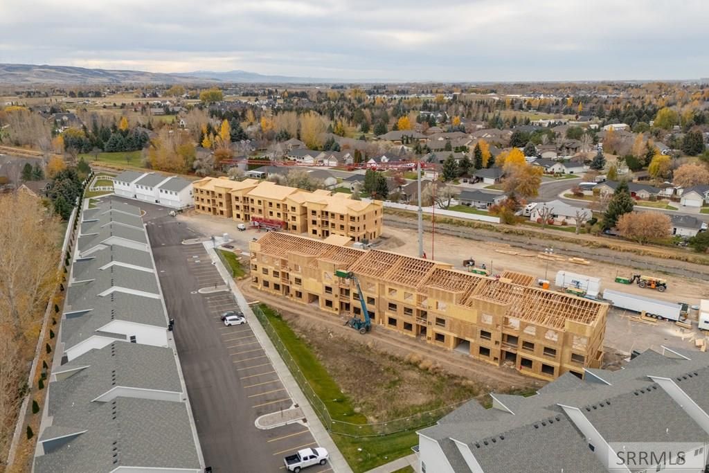 Image 10 of property listing at 796 E Sunnyside Road # 301, Idaho Falls, ID 83401