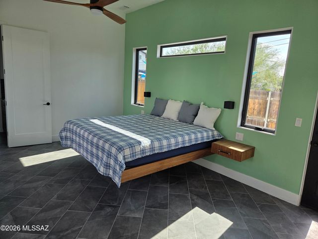 2227 E Helen Street, Tucson, AZ 85719