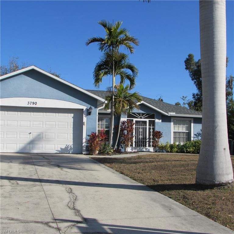 3790 Tangelo DR, ST. JAMES CITY, FL 33956 — photo 2