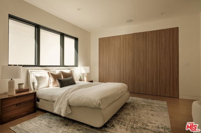 19378 Lemmer Drive, Tarzana (los Angeles), CA 91356