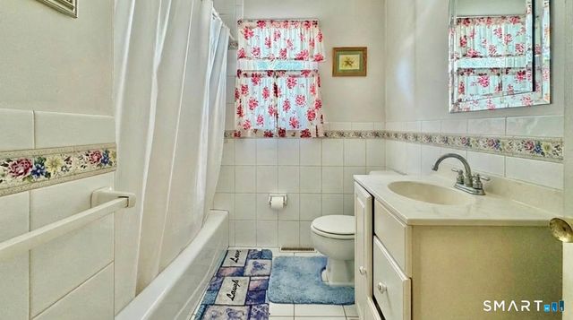 36 Utica Street, Milford, CT 06461