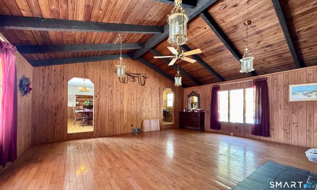 36 Utica Street, Milford, CT 06461