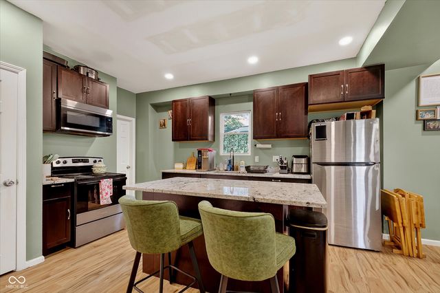4002 Byram Avenue, Indianapolis, IN 46208