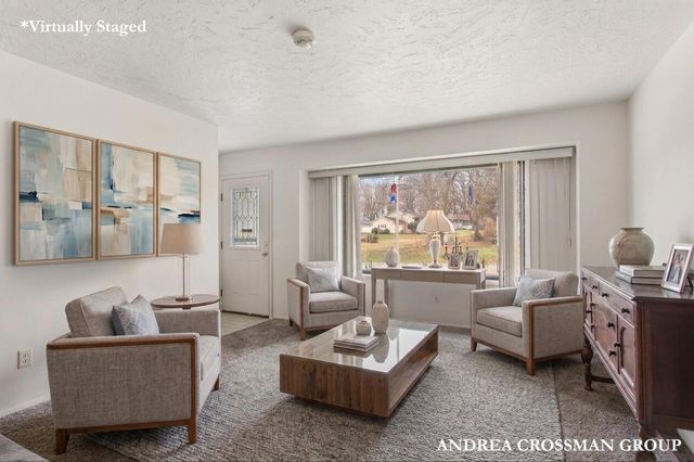 910 N Washington Avenue, Battle Creek, MI 49037