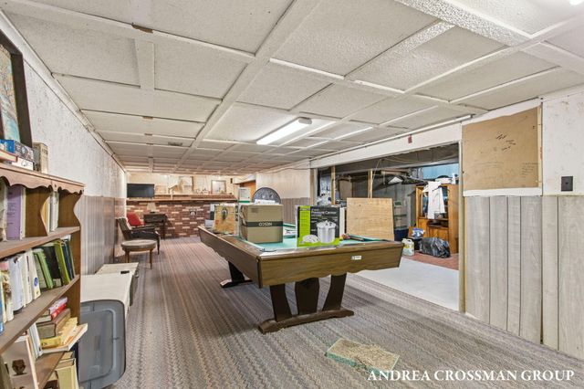 910 N Washington Avenue, Battle Creek, MI 49037