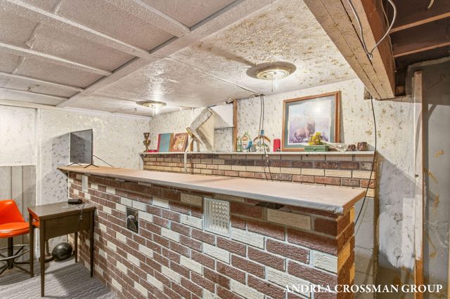 910 N Washington Avenue, Battle Creek, MI 49037