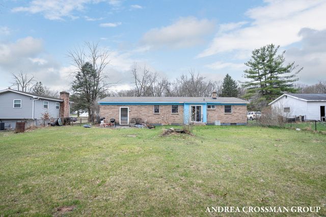 910 N Washington Avenue, Battle Creek, MI 49037