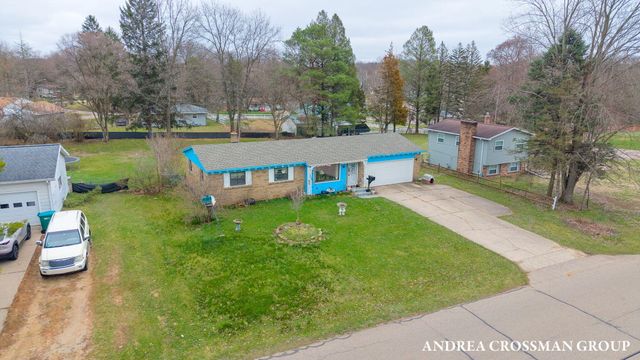 910 N Washington Avenue, Battle Creek, MI 49037