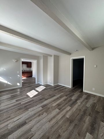 253 Main 1, Leicester, MA 01611