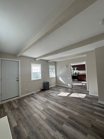 253 Main 1, Leicester, MA 01611