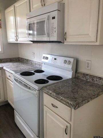 6181 County Road 1143, Tyler, TX 75704