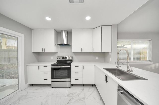 3842 Westmeadow Drive, Houston, TX 77082