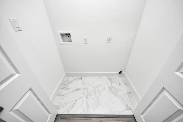 3842 Westmeadow Drive, Houston, TX 77082