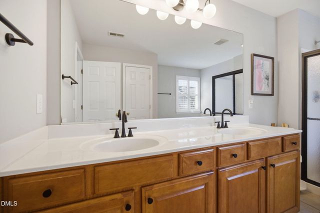 10617 Friendly Neighbor Lane, Raleigh, NC 27614