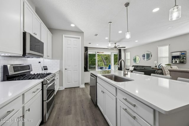 75573 BLACKBIRD Drive, Yulee, FL 32097