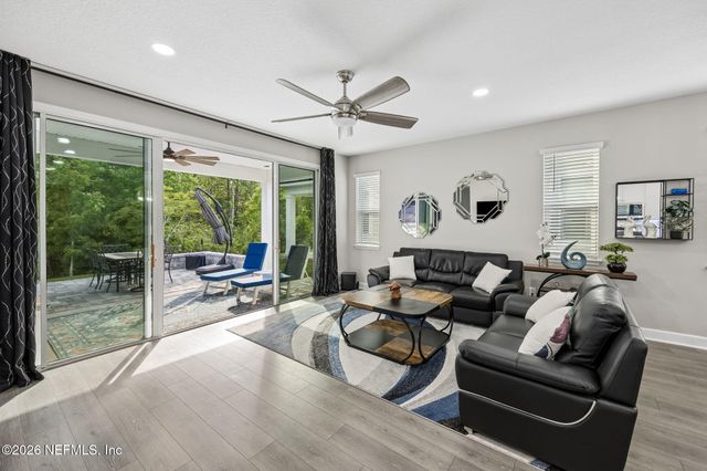 75573 BLACKBIRD Drive, Yulee, FL 32097