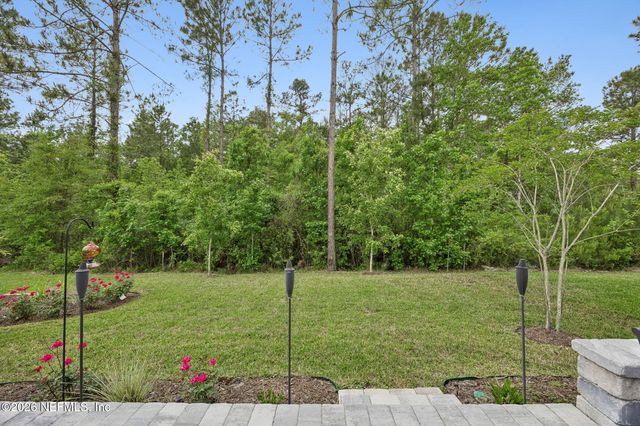 75573 BLACKBIRD Drive, Yulee, FL 32097