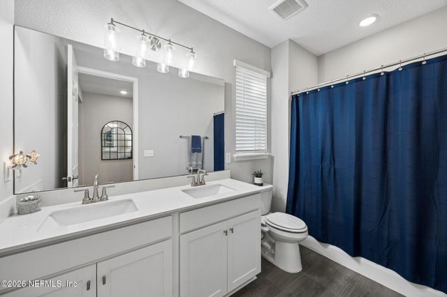 75573 BLACKBIRD Drive, Yulee, FL 32097