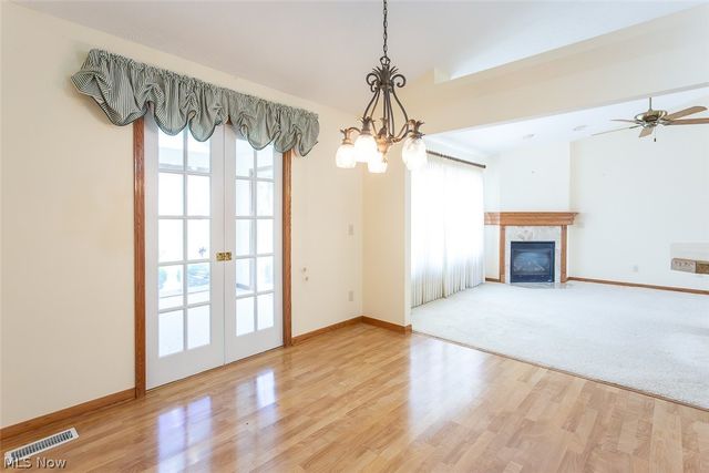 457 Harvest Lane, Seven Hills, OH 44131