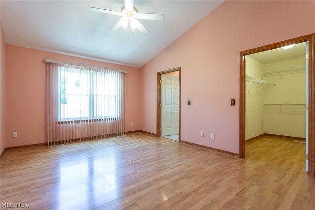 457 Harvest Lane, Seven Hills, OH 44131