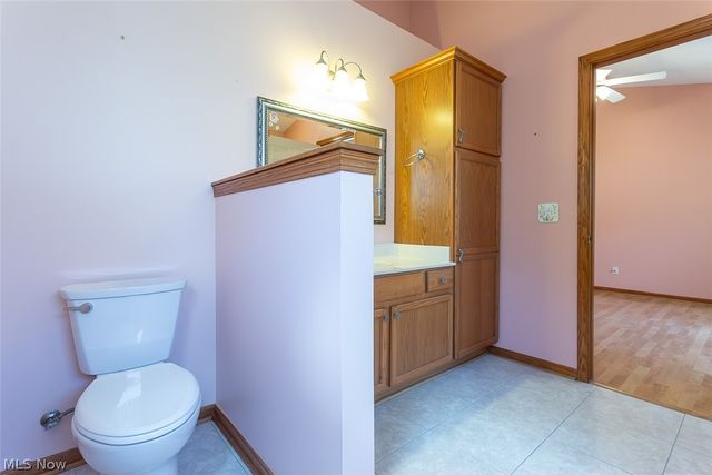 457 Harvest Lane, Seven Hills, OH 44131