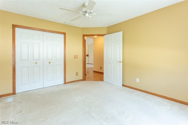 457 Harvest Lane, Seven Hills, OH 44131