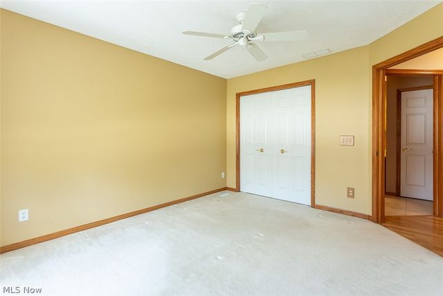 457 Harvest Lane, Seven Hills, OH 44131