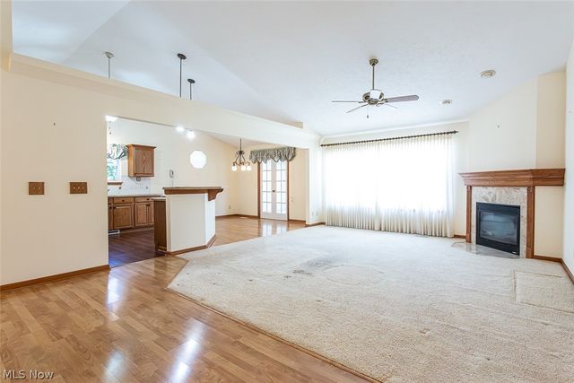 457 Harvest Lane, Seven Hills, OH 44131