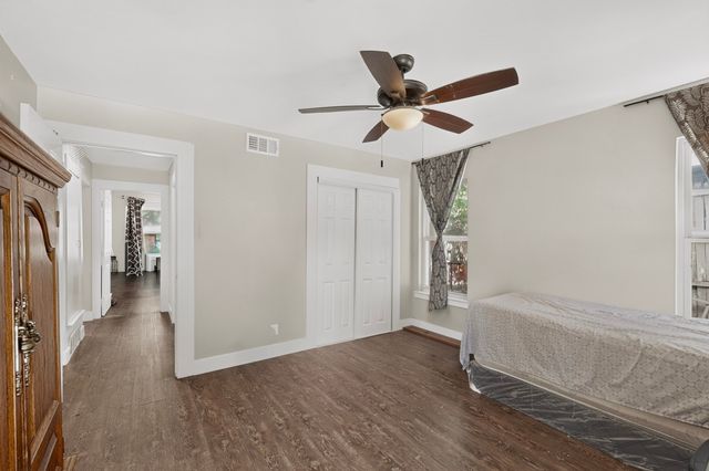 2310 Costa Mesa Drive, Dallas, TX 75228
