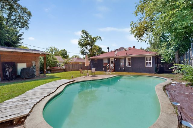 2310 Costa Mesa Drive, Dallas, TX 75228