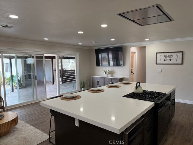 5312 Newbury, San Bernardino, CA 92404