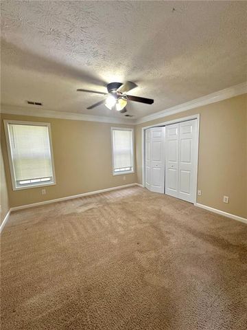 185 Weatherstone Drive, Woodstock, GA 30188