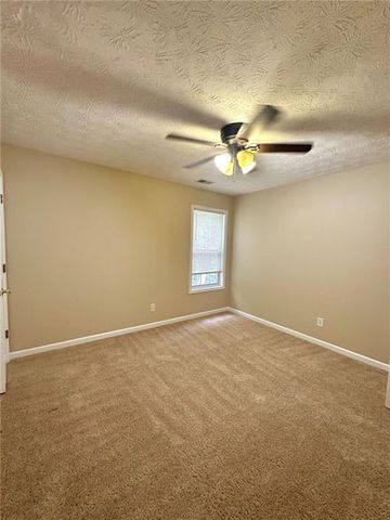 185 Weatherstone Drive, Woodstock, GA 30188