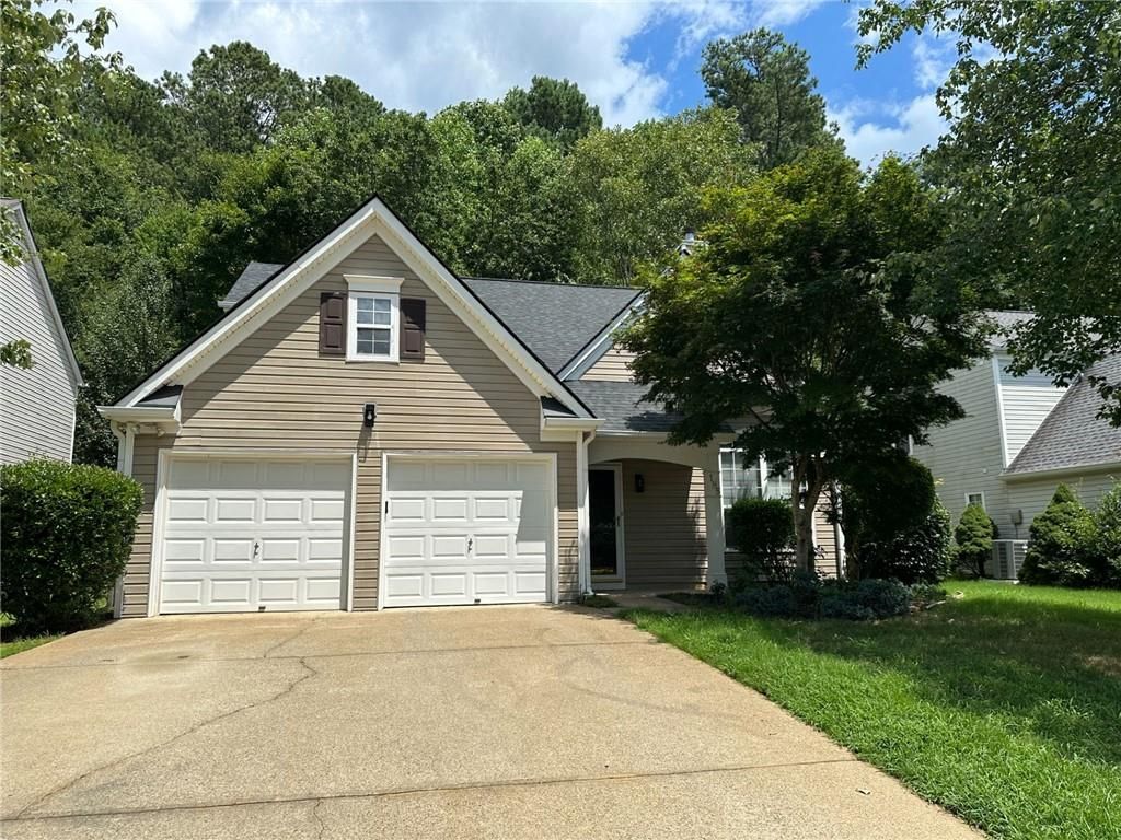 185 Weatherstone Drive, Woodstock, GA 30188