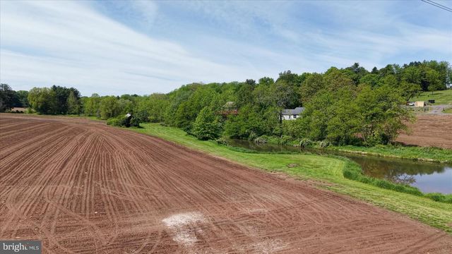441 PITTSTOWN RD, Pittstown, NJ 08867