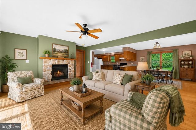441 PITTSTOWN RD, Pittstown, NJ 08867