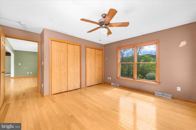 441 PITTSTOWN RD, Pittstown, NJ 08867