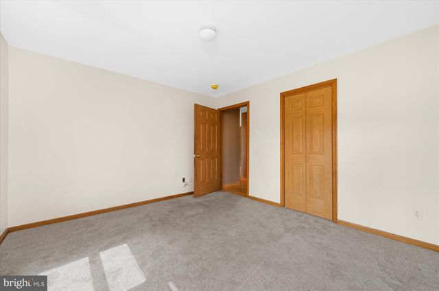 441 PITTSTOWN RD, Pittstown, NJ 08867