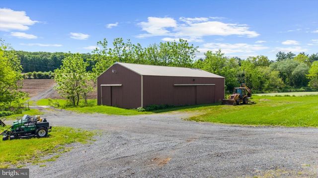 441 PITTSTOWN RD, Pittstown, NJ 08867