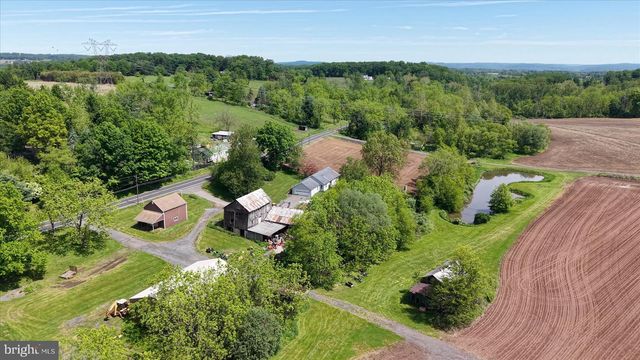 441 PITTSTOWN RD, Pittstown, NJ 08867