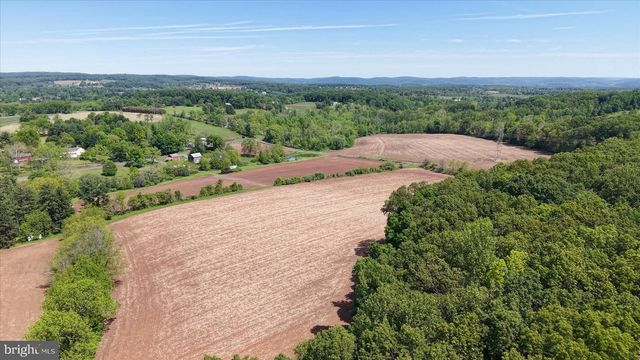 441 PITTSTOWN RD, Pittstown, NJ 08867