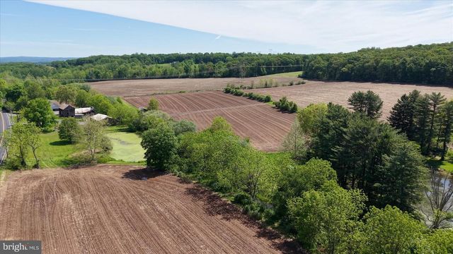 441 PITTSTOWN RD, Pittstown, NJ 08867