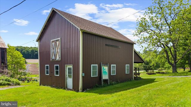 441 PITTSTOWN RD, Pittstown, NJ 08867