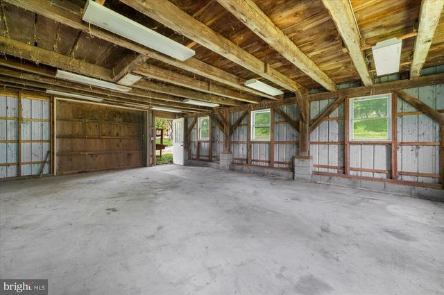 441 PITTSTOWN RD, Pittstown, NJ 08867