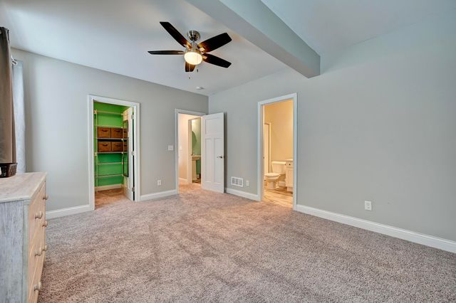 1588 Walton Nicholson Road, Walton, KY 41094