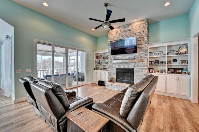 1588 Walton Nicholson Road, Walton, KY 41094