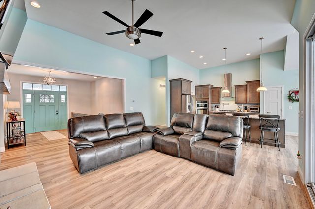 1588 Walton Nicholson Road, Walton, KY 41094